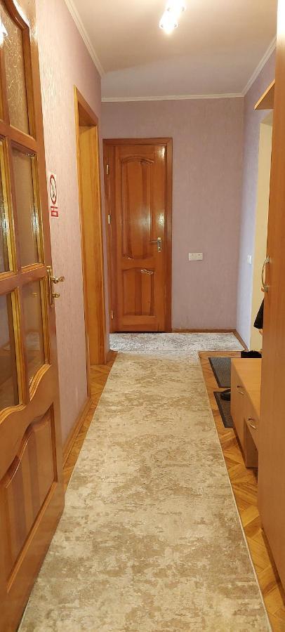 Apartment On Patriarkha Mstyslava Skrypnyka Street Kyjev Exteriér fotografie